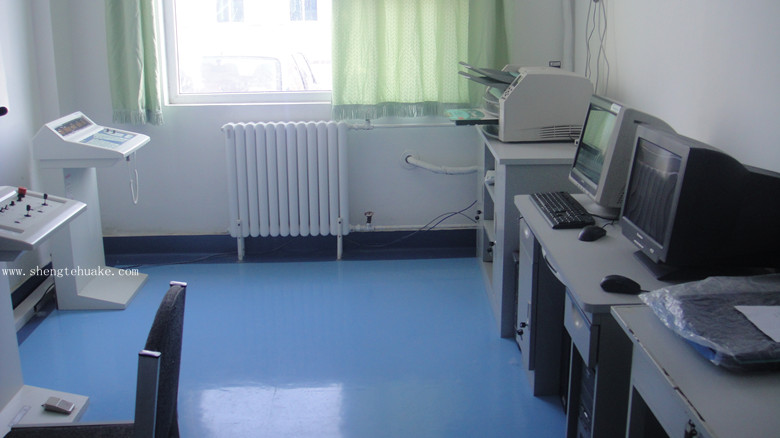 北京順義李遂鎮(zhèn)衛(wèi)生院橡膠地板工程實(shí)圖